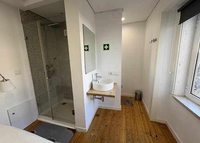 Chiado Hill 山林小屋