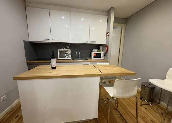 Chiado Hill Лиссабон